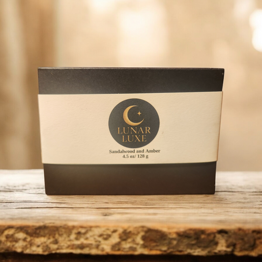 Sandalwood & Amber – Cozy, Smooth, and Timeless